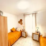 Dream Apartment, Arcoiris 아파트 칼라오살바헤