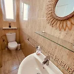 Dream Apartment, Arcoiris 칼라오살바헤